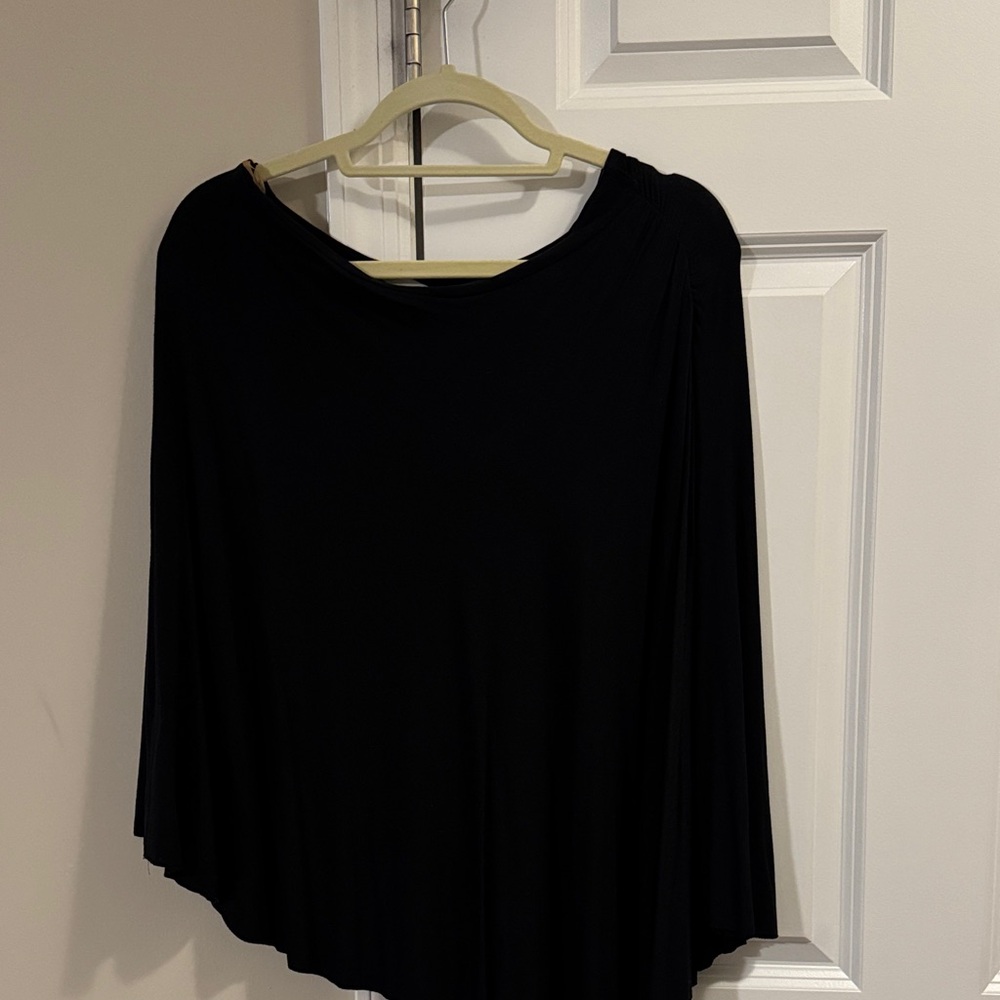 Lauren Conrad Black Short Sleeve Top